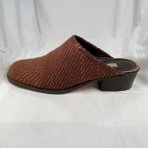 Enzo Woven Brown Leather Mules - Picture 4 of 7